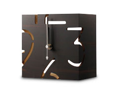 YK09-107-c 福井県産木製記念品・置時計（黒檀材）