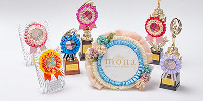 ロゼット記念品mona